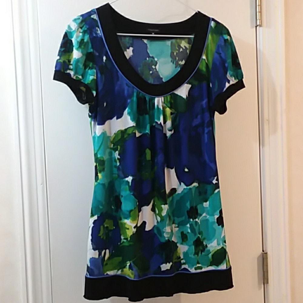 Cute for spring liquid knit top